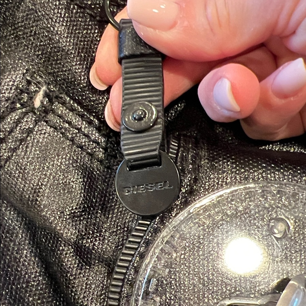 Diesel Black Leather shoulder toe Bag - Picture 3 of 15
